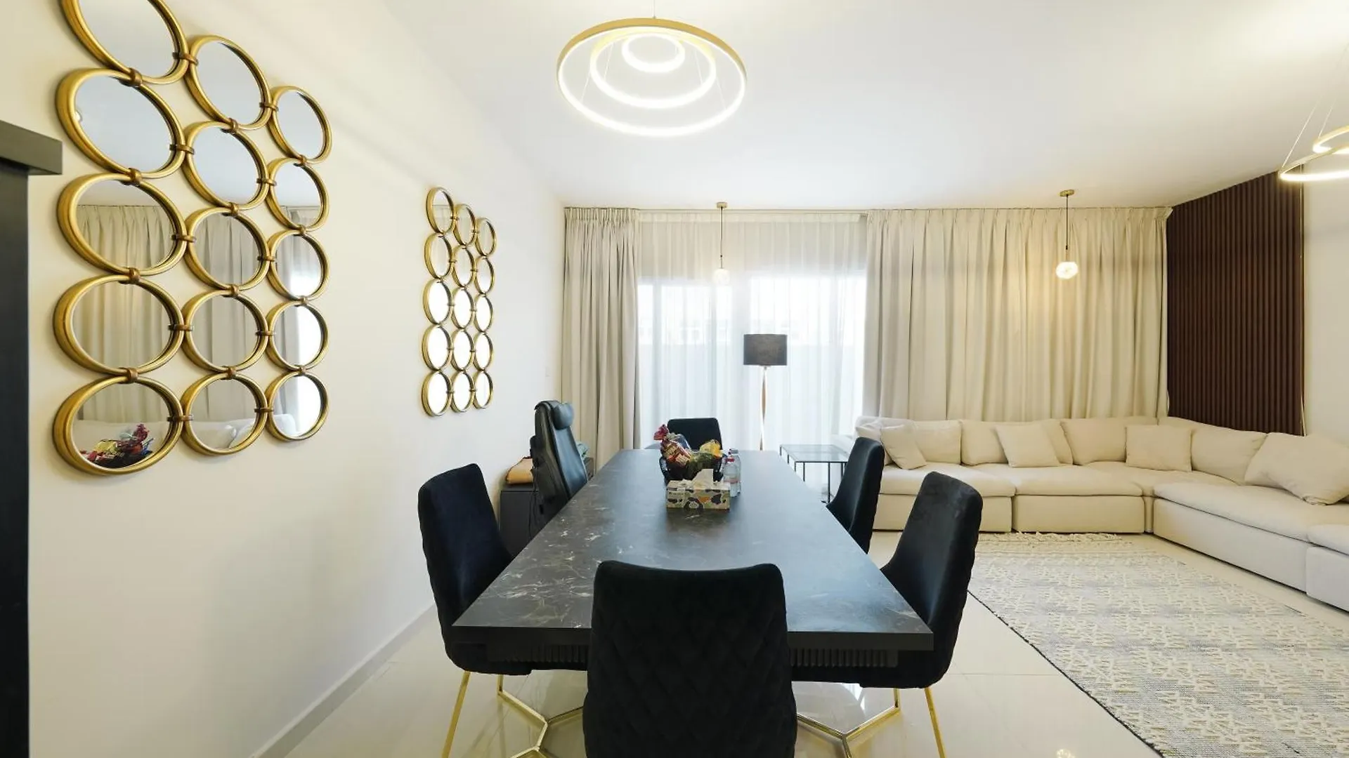 Luxury Villa In Damac Hills 2 Dubai United Arab Emirates